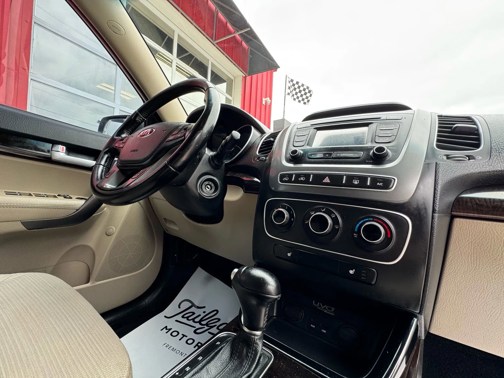 Used 2015 Kia Sorento LX image 26