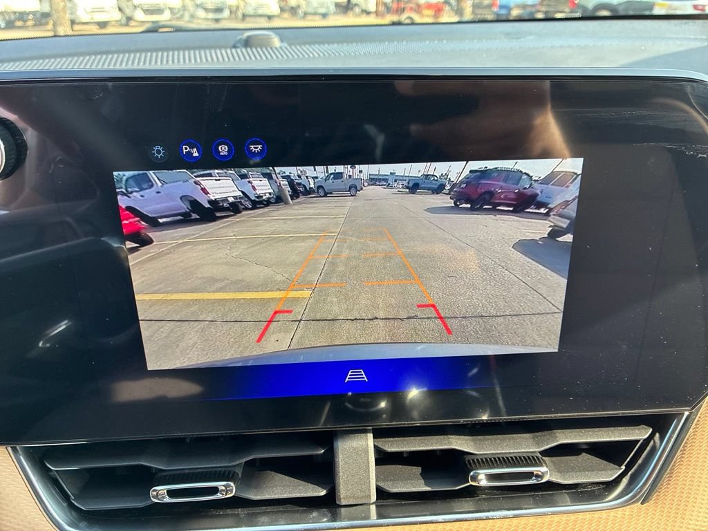 New 2027 Chevrolet Equinox ACTIV w/ Convenience Package III FWD image 27