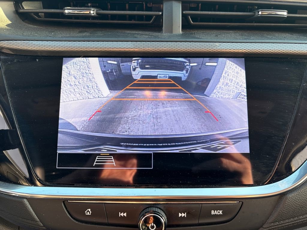 Used 2023 Buick Encore GX Select image 31