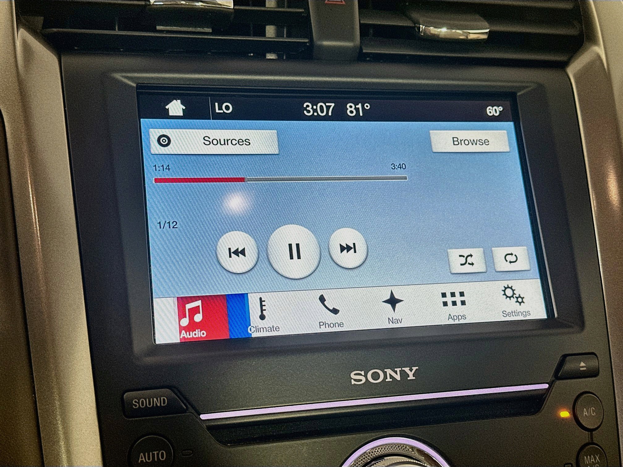 Used 2017 Ford Fusion Platinum FWD image 21