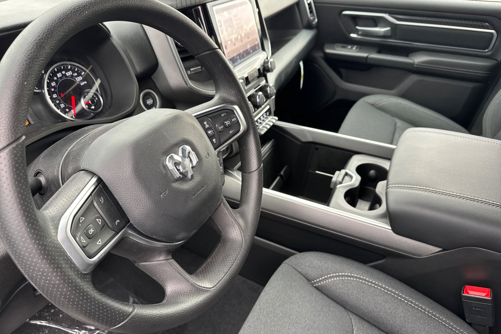 New 2026 RAM 1500 Big Horn AWD/4WD image 9