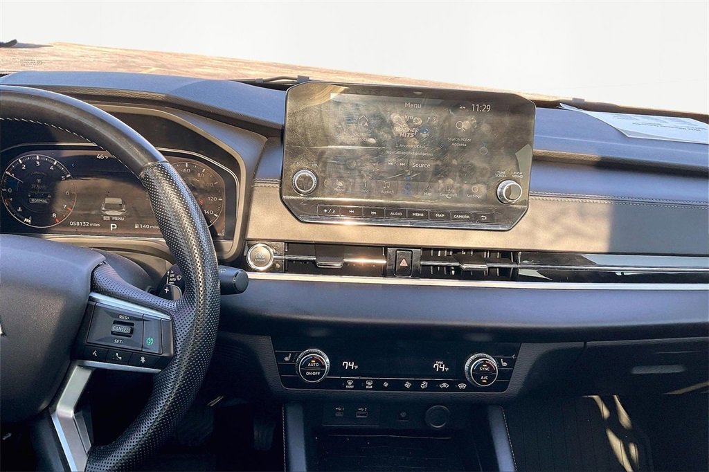 Used 2022 Mitsubishi Outlander SE image 11