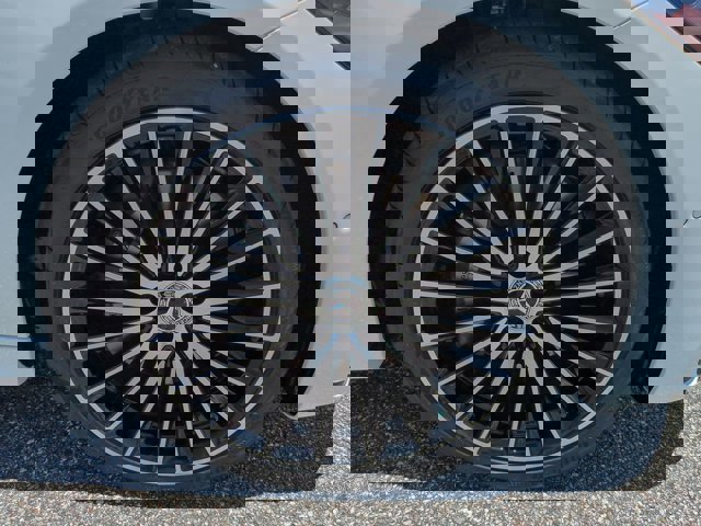 Used 2025 Mercedes-Benz C 300 C 300 image 11