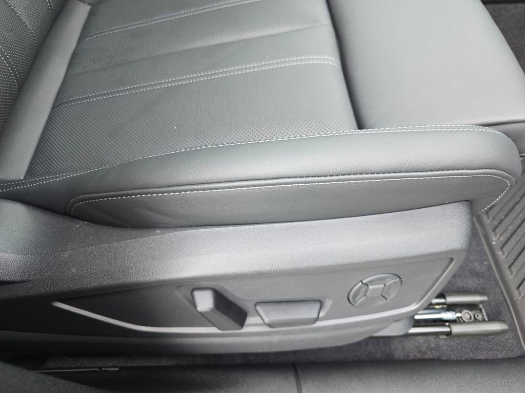 New 2026 Audi Q5 Premium Plus AWD/4WD image 18