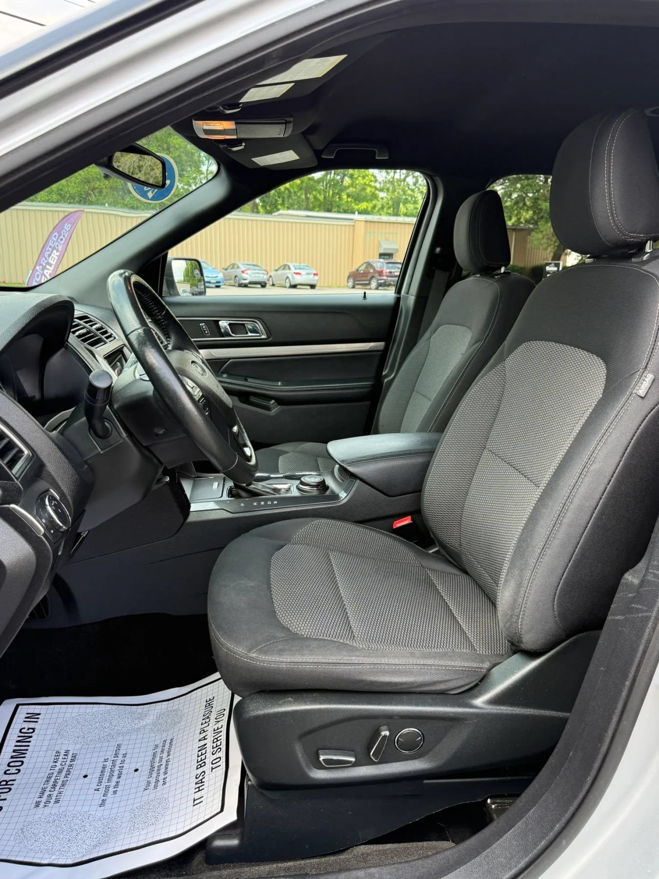 Used 2018 Ford Explorer XLT w/ Equipment Group 201A AWD/4WD image 26