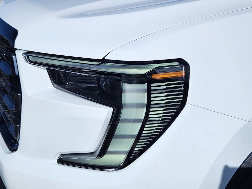 New 2026 GMC Acadia AT4 w/ Luxury Package image 5