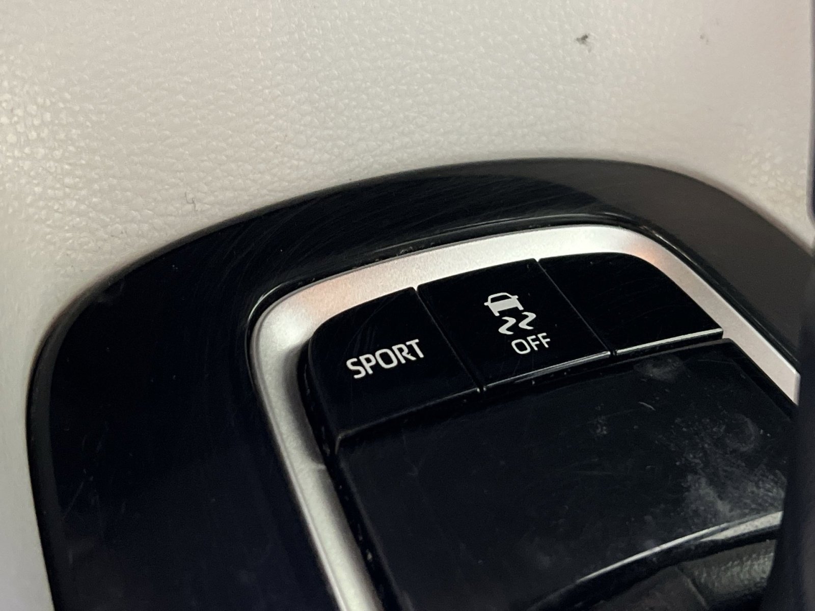 Used 2022 Toyota Corolla SE image 28