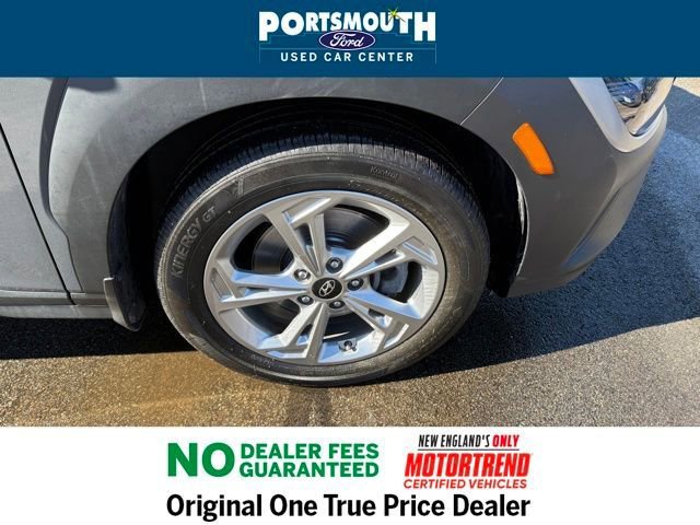 Used 2023 Hyundai Kona SEL w/ Winter Weather Package image 31