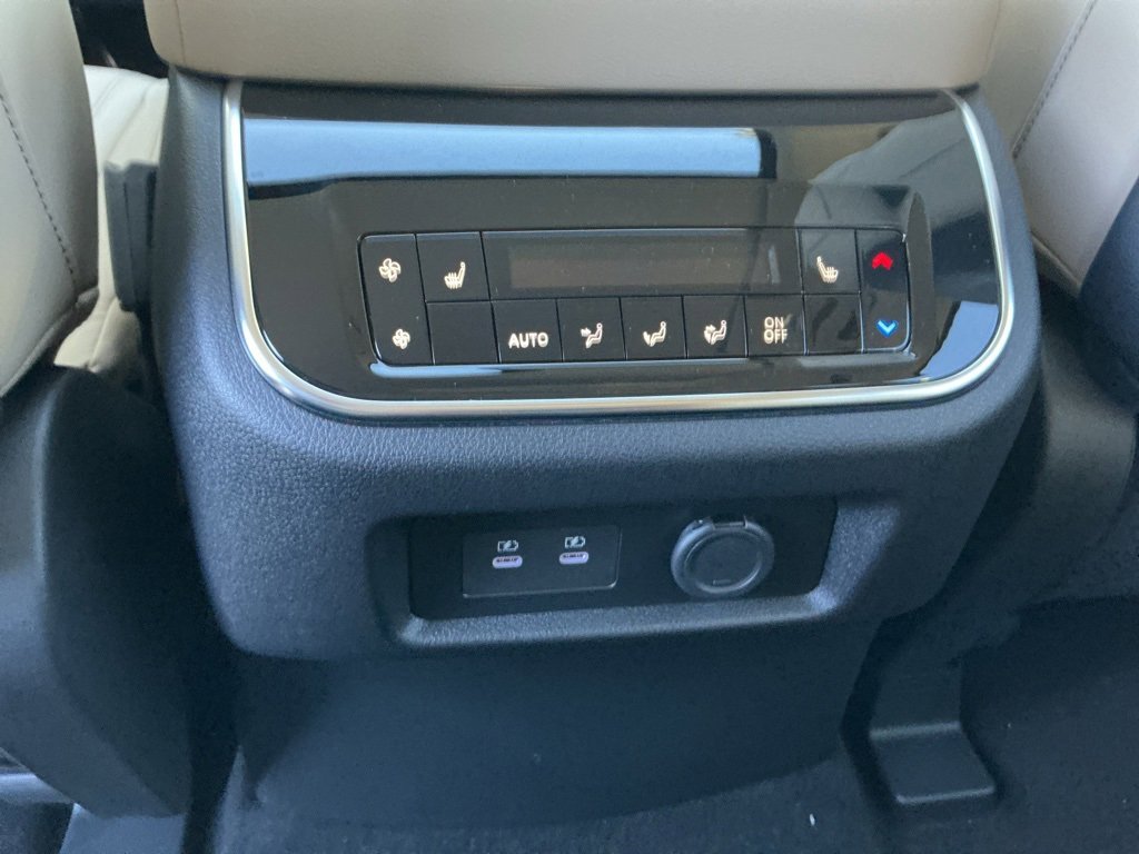 New 2026 INFINITI QX80 Pure w/ Cargo Package image 28