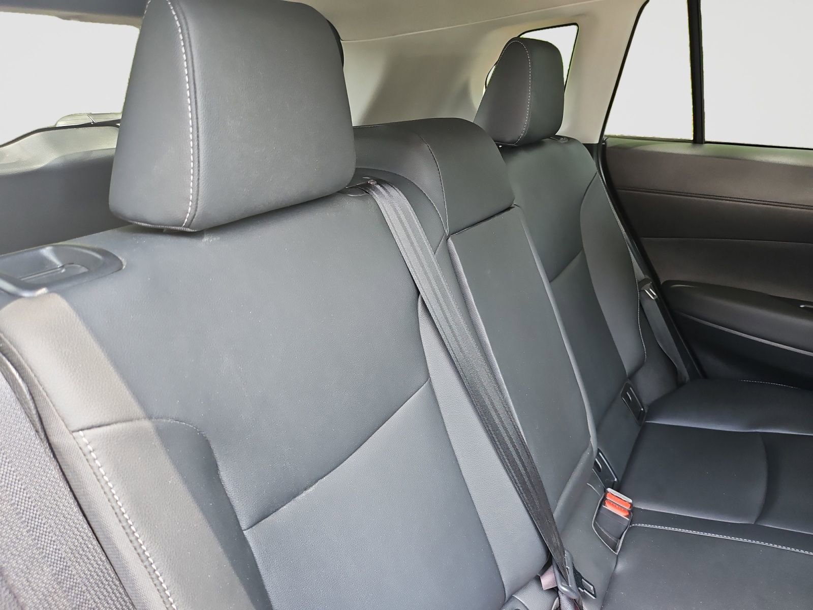 Used 2026 Toyota Corolla Cross XLE w/ Convenience Package FWD image 39