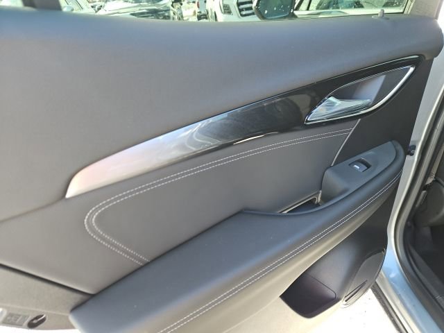 New 2026 Buick Envision Preferred image 17