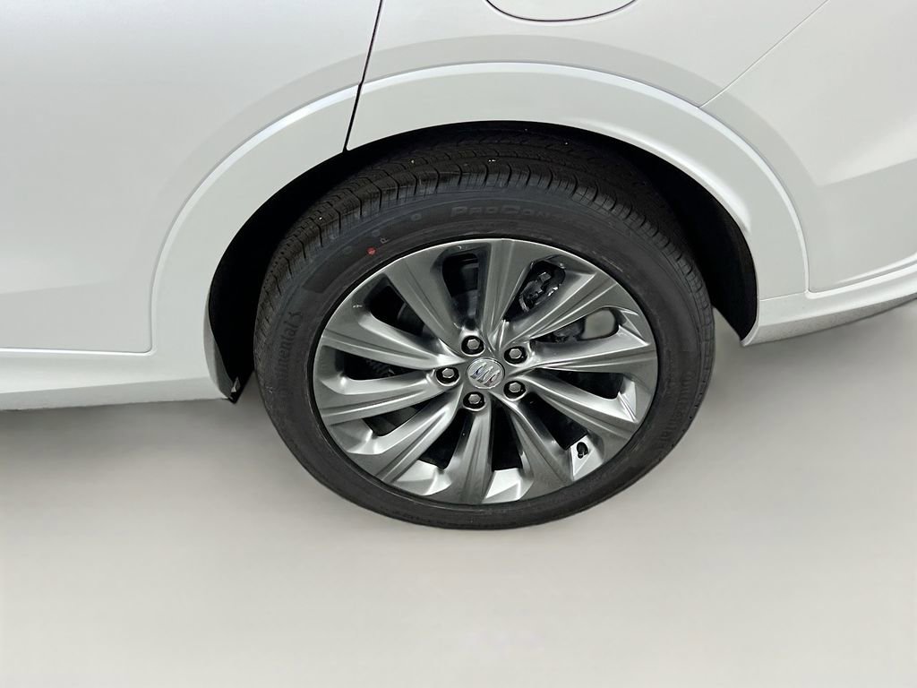 New 2025 Buick Envista Avenir image 25