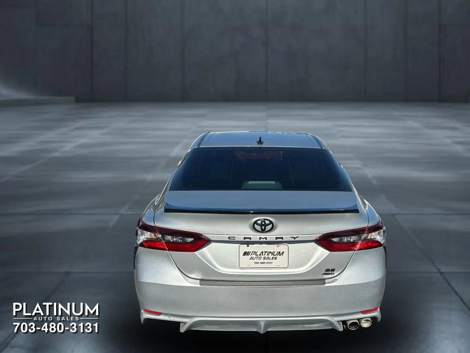 Used 2022 Toyota Camry SE image 8