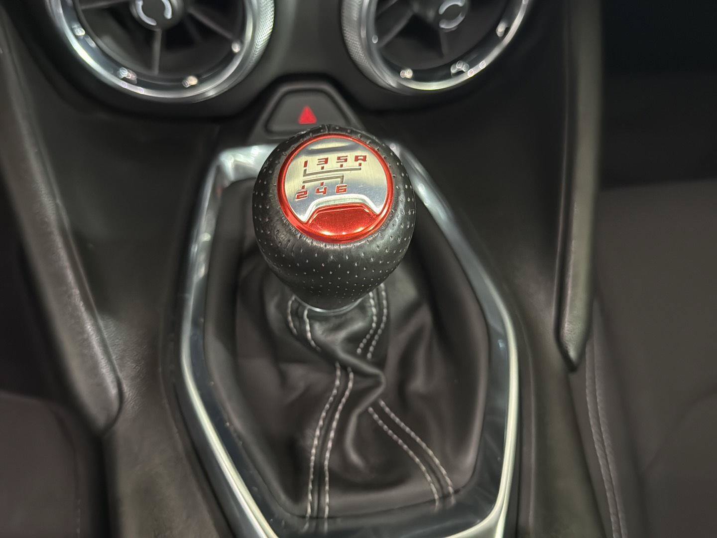 Certified 2022 Chevrolet Camaro LT w/ Technology Package RWD image 26