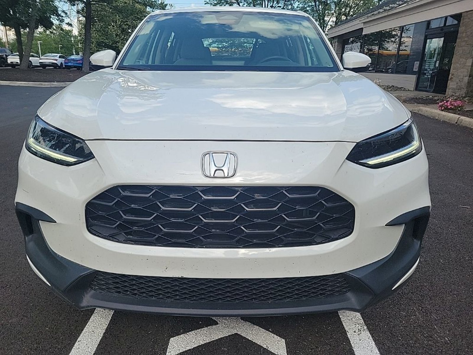 Used 2023 Honda HR-V LX image 5