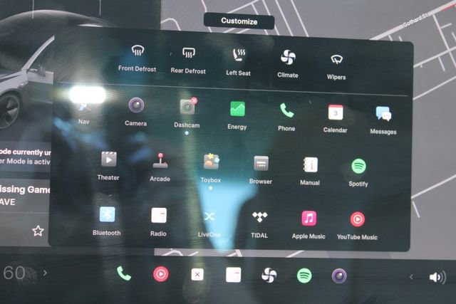 Used 2020 Tesla Model 3 Long Range image 19