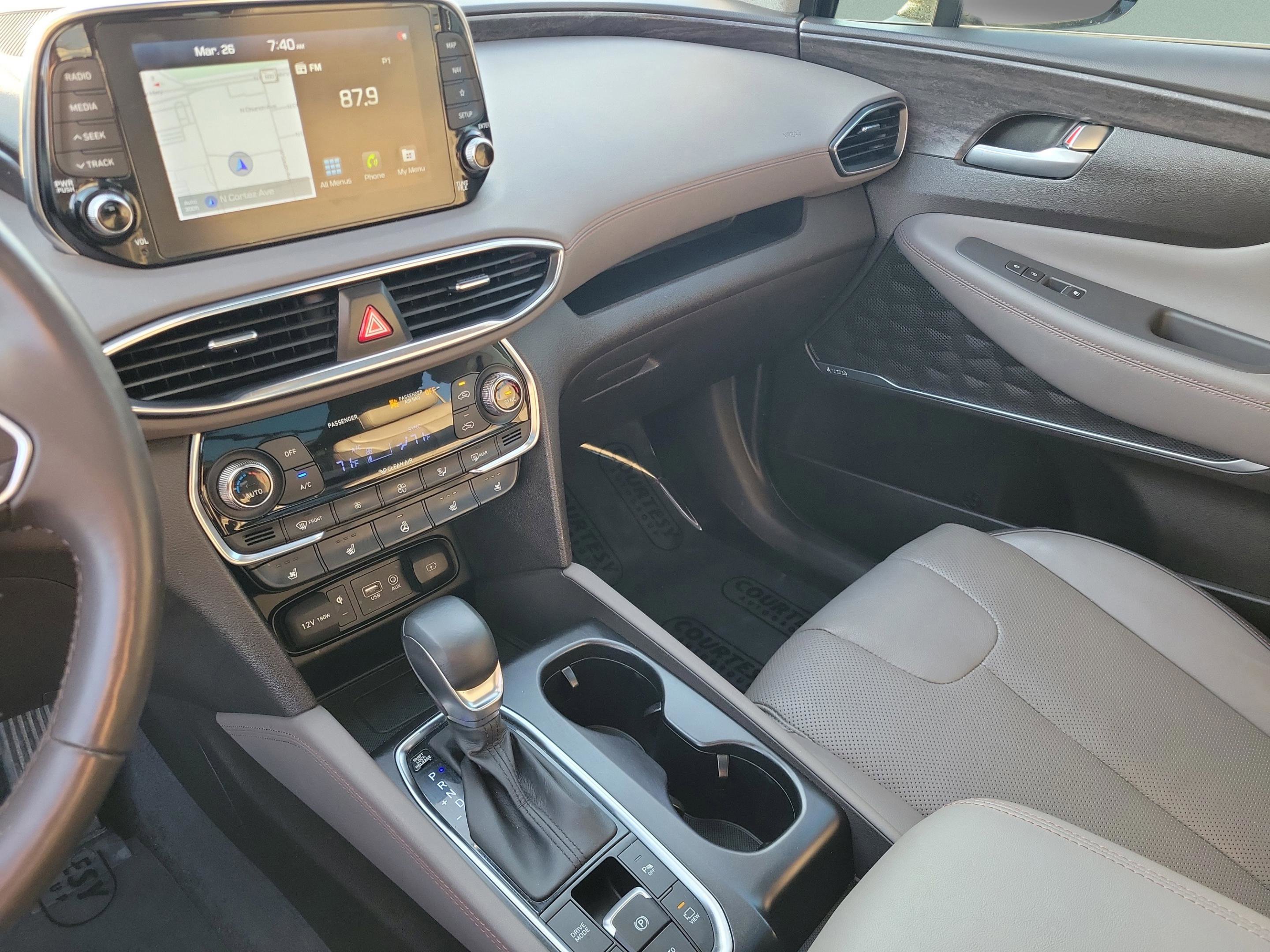 Used 2020 Hyundai Santa Fe Limited image 35