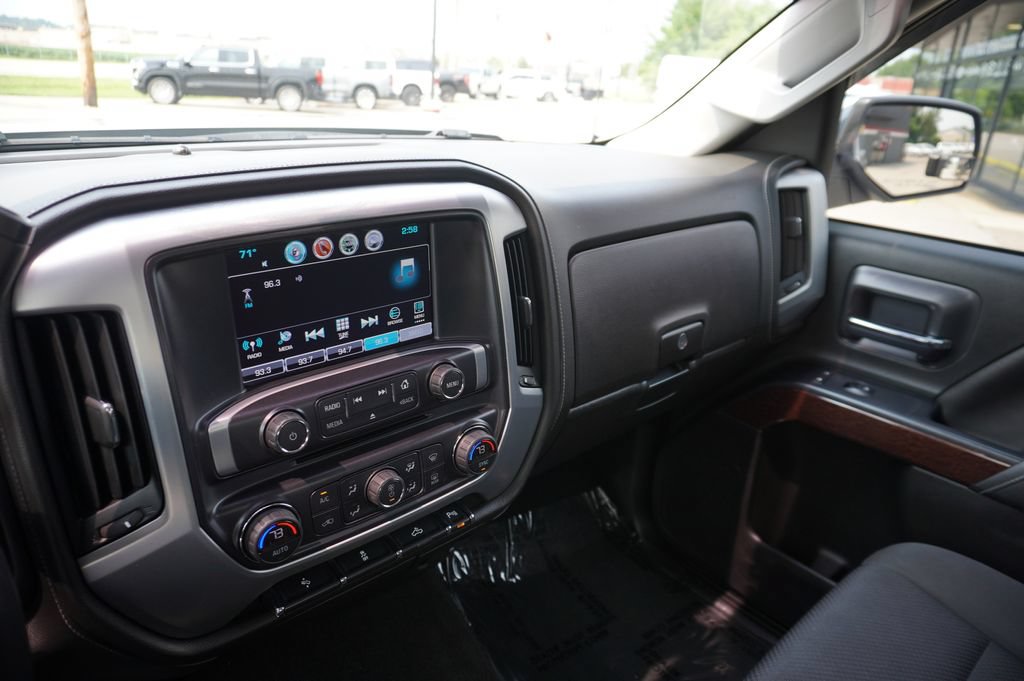 Used 2018 GMC Sierra 1500 SLE w/ SLE Value Package AWD/4WD image 20