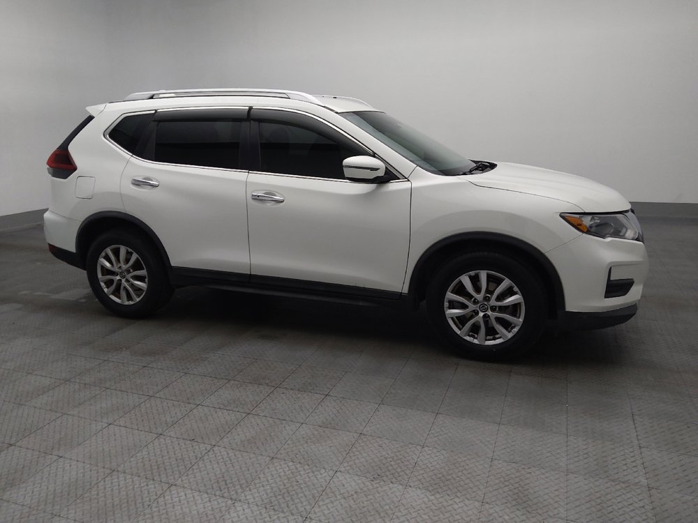 Used 2019 Nissan Rogue SV image 11