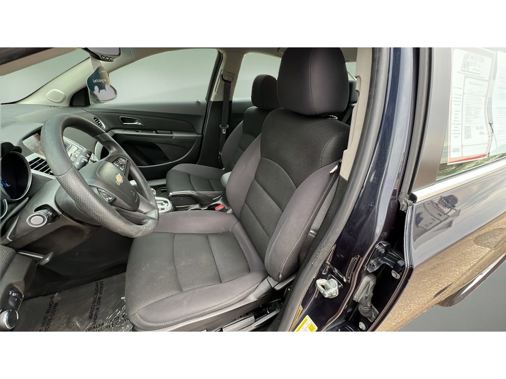 Certified 2015 Chevrolet Cruze LT image 23