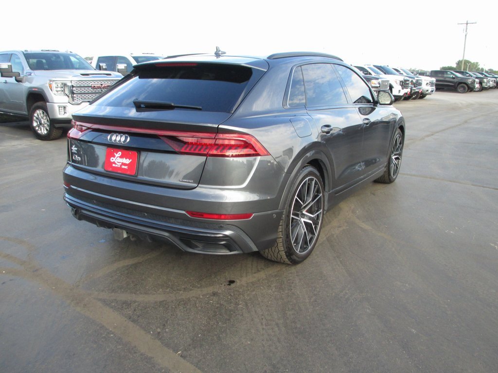 Used 2022 Audi Q8 Prestige image 5