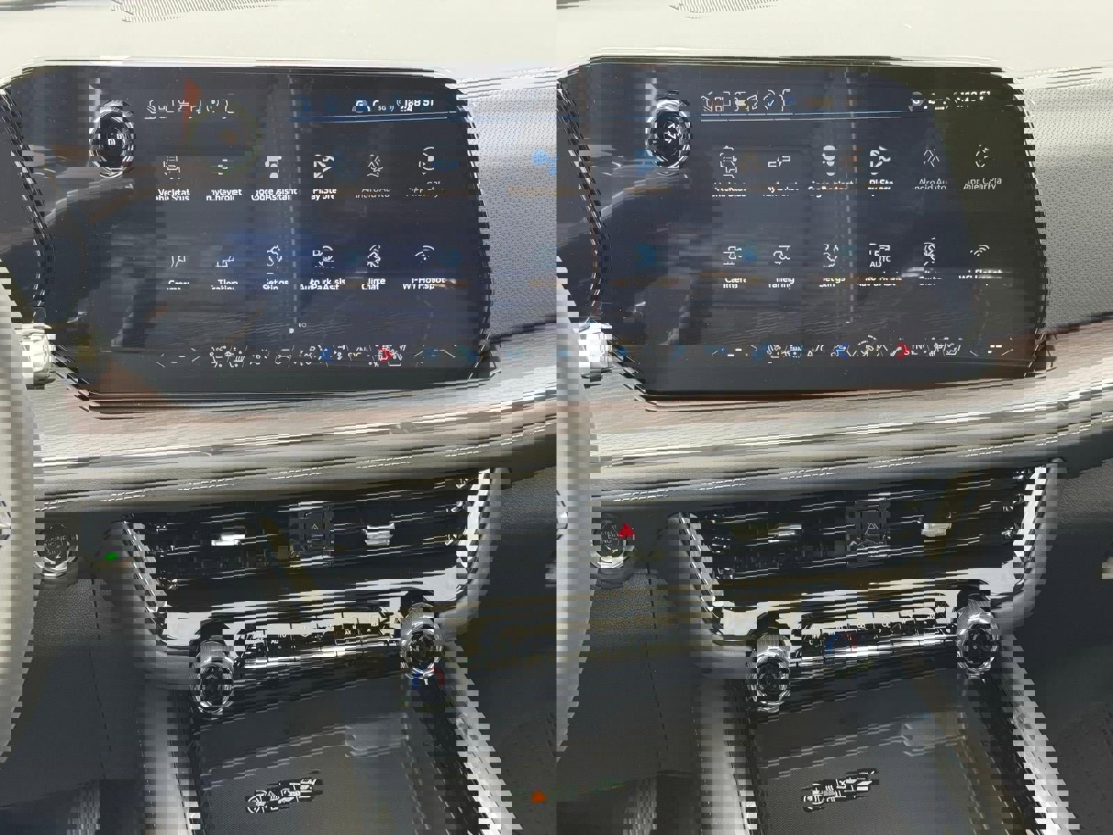 New 2026 Chevrolet Suburban Premier w/ Sun And Tow Package image 9