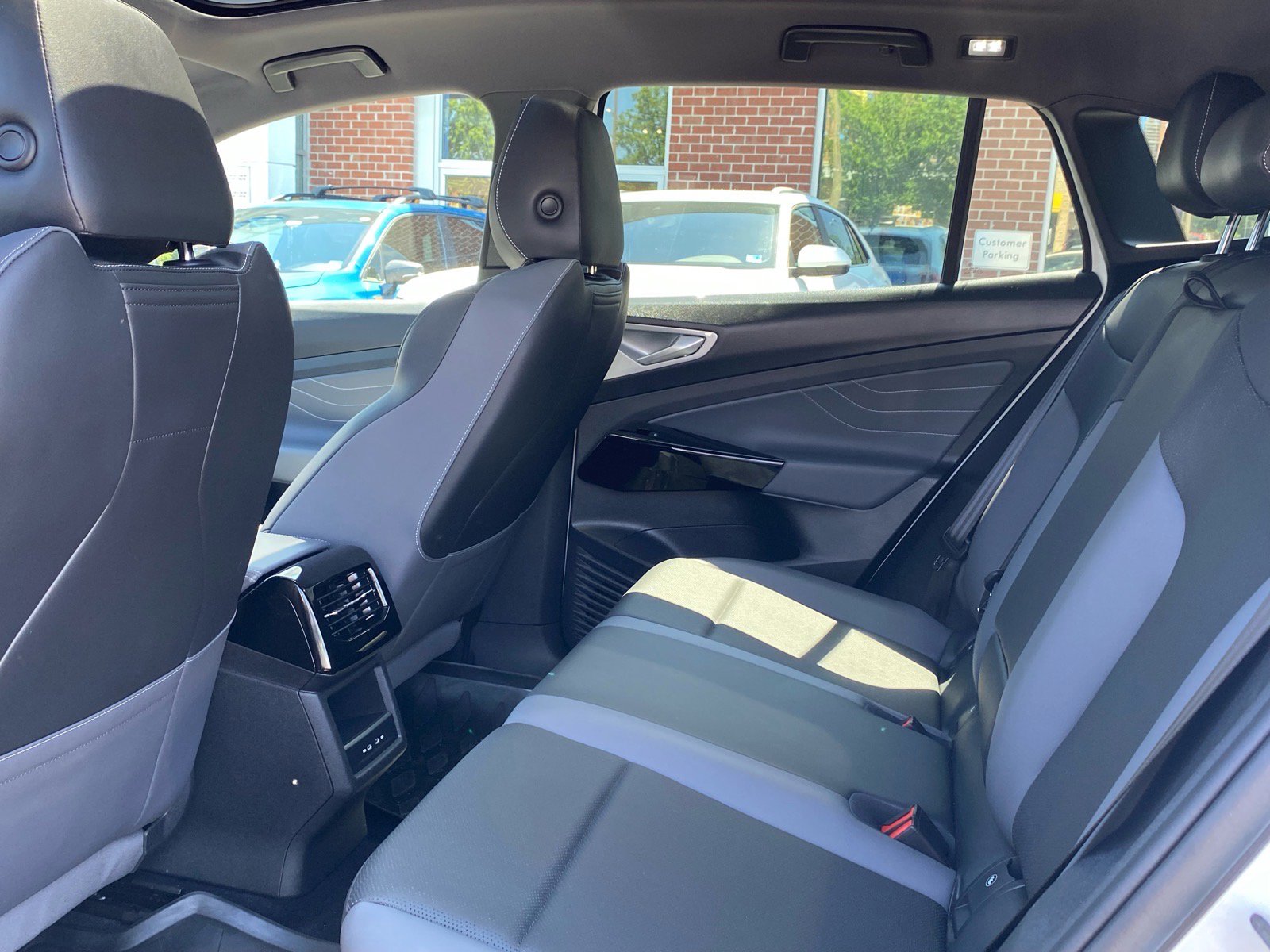 Certified 2023 Volkswagen ID.4 S RWD image 19