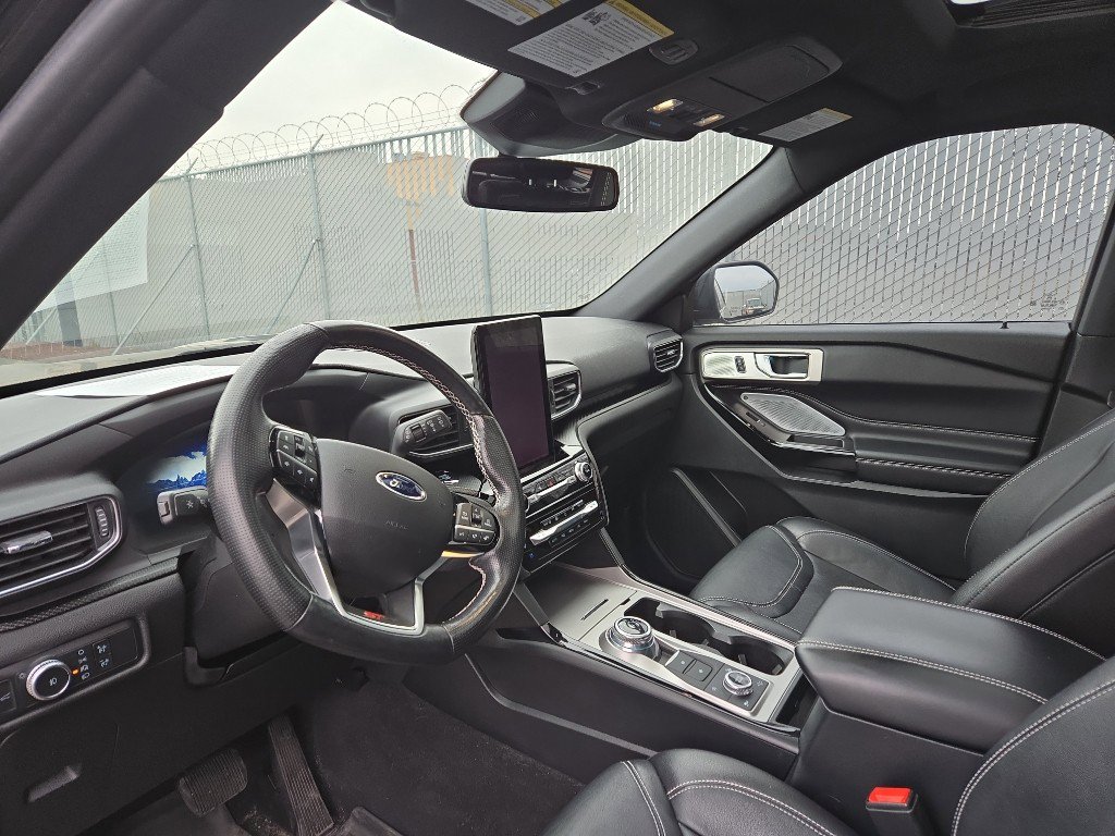 Used 2021 Ford Explorer ST w/ Equipment Group 401A image 8