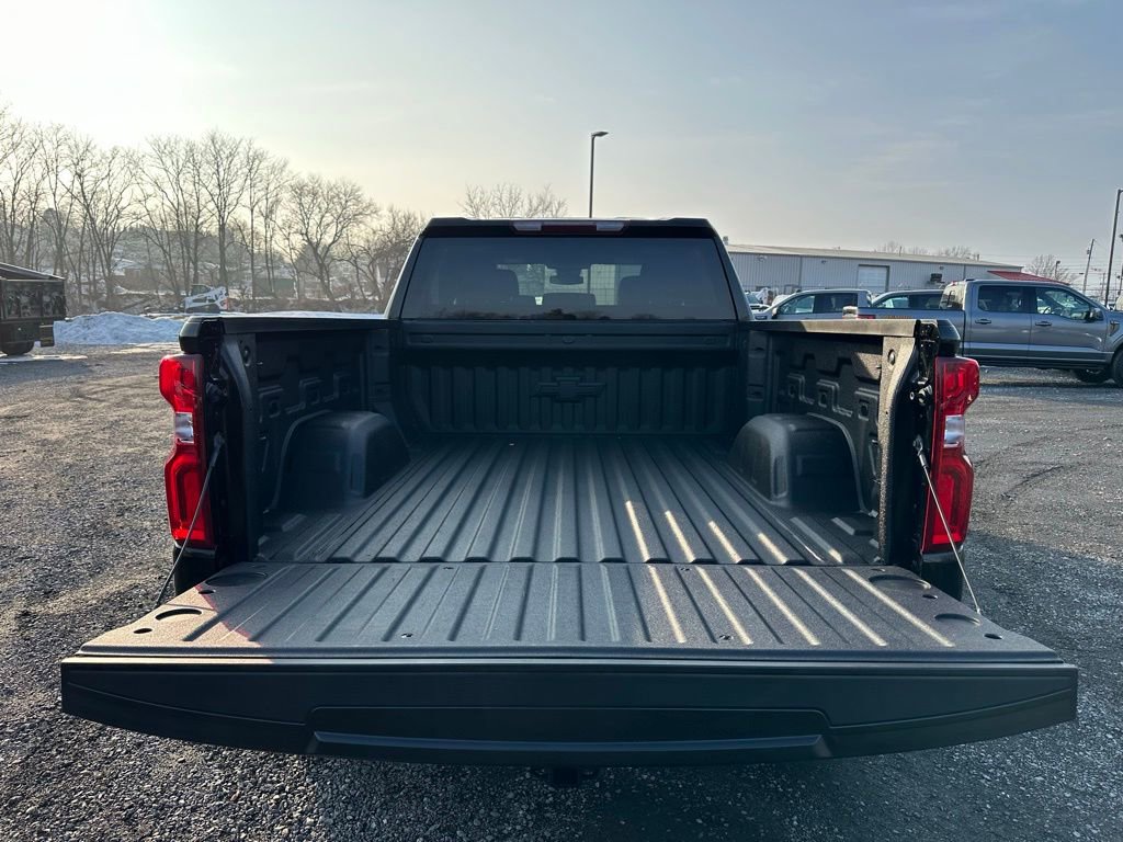 Used 2024 Chevrolet Silverado 1500 RST w/ Protection Package image 18