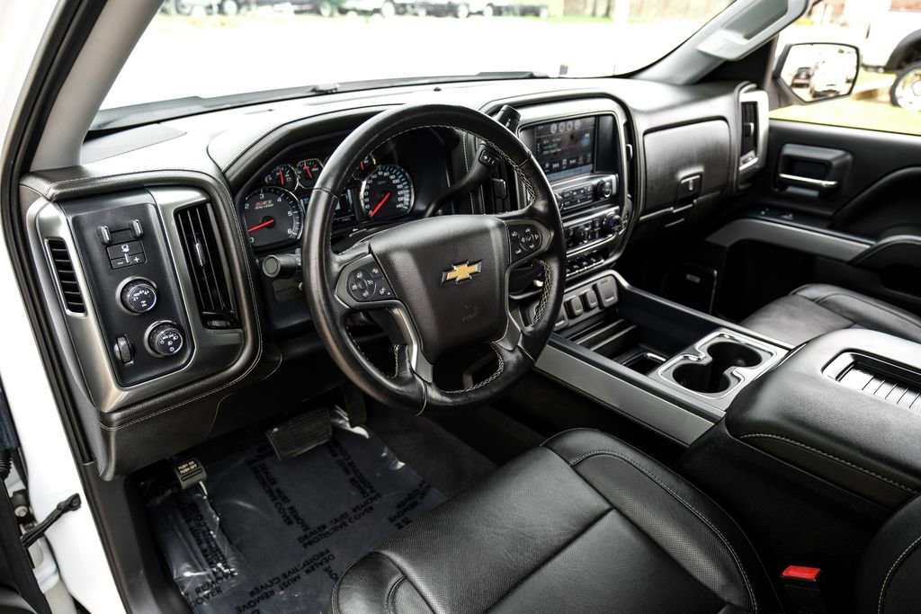 Used 2018 Chevrolet Silverado 1500 LTZ Z71 w/ LTZ Plus Package AWD/4WD image 2