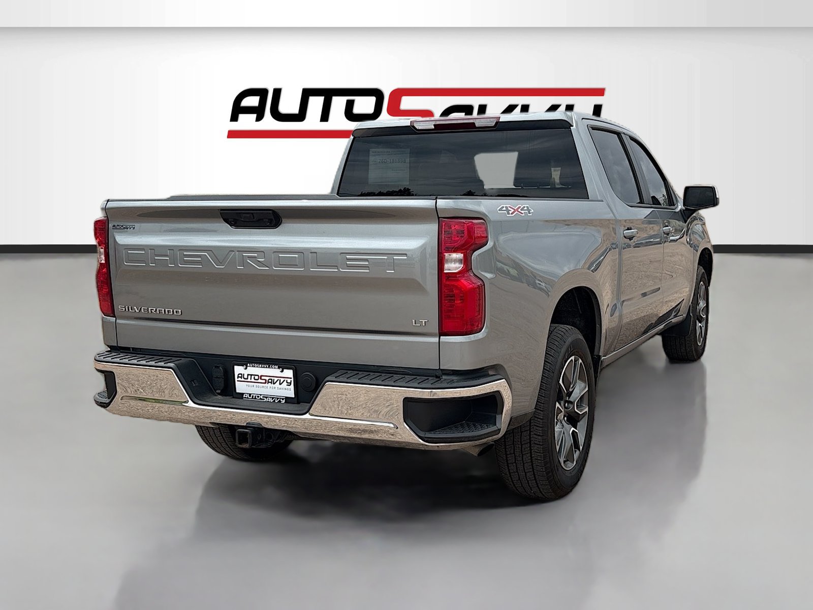 Used 2025 Chevrolet Silverado 1500 LT AWD/4WD image 7