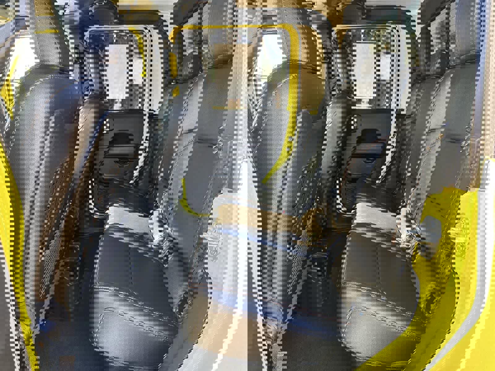 Used 2023 Jeep Gladiator Mojave w/ Cold Weather Group image 25