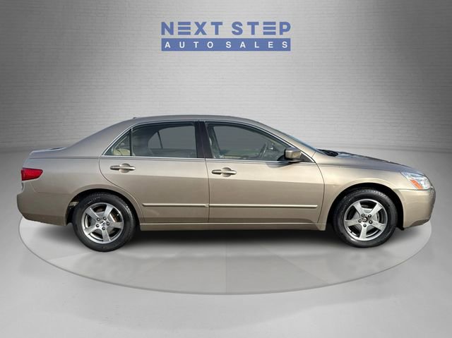 Used 2005 Honda Accord Hybrid Sedan image 9