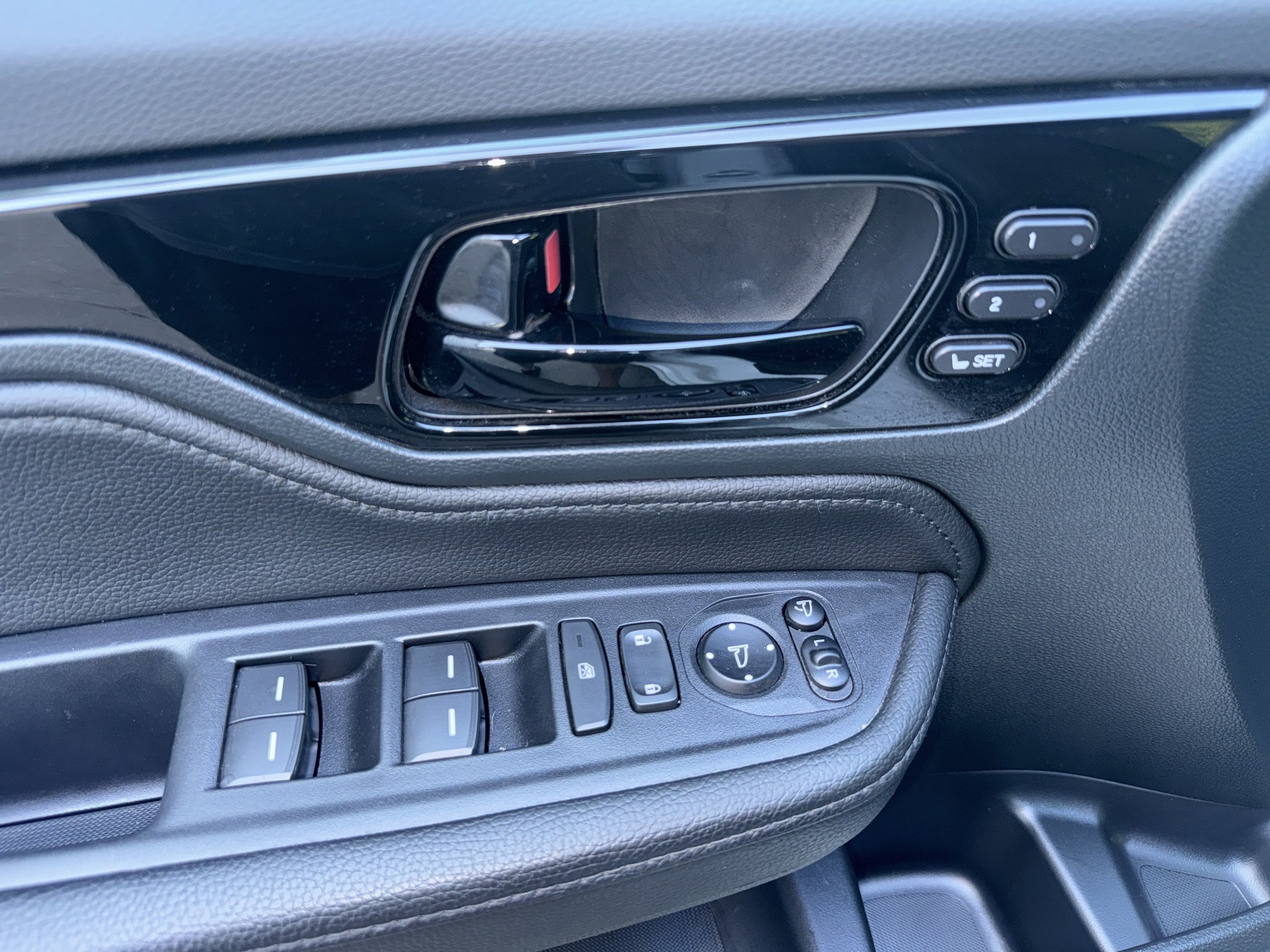 Used 2023 Honda Odyssey Elite image 9