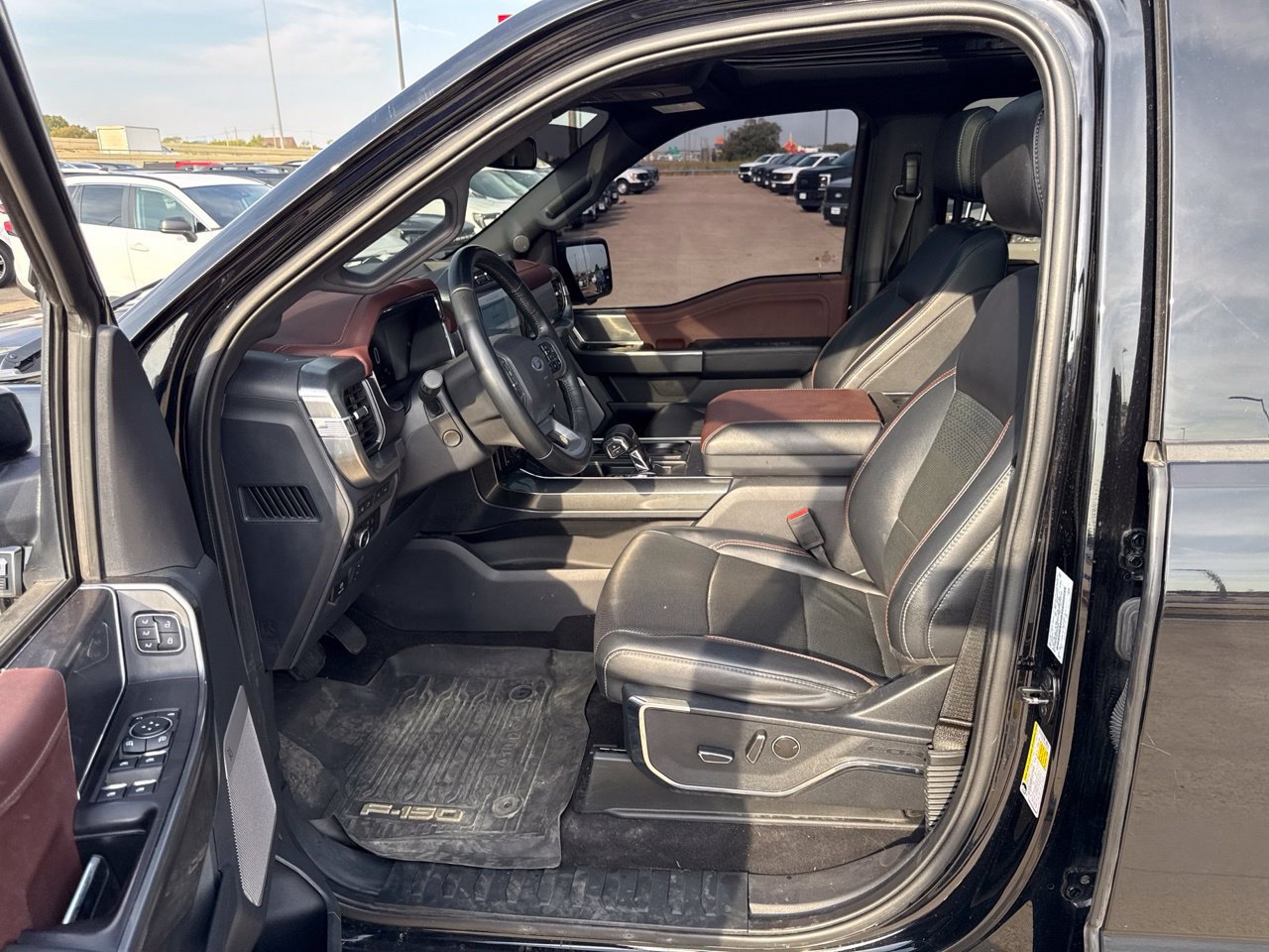 Used 2023 Ford F150 Lariat w/ Equipment Group 502A High AWD/4WD image 20