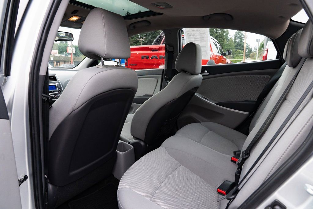 Used 2014 Hyundai Accent GLS image 18