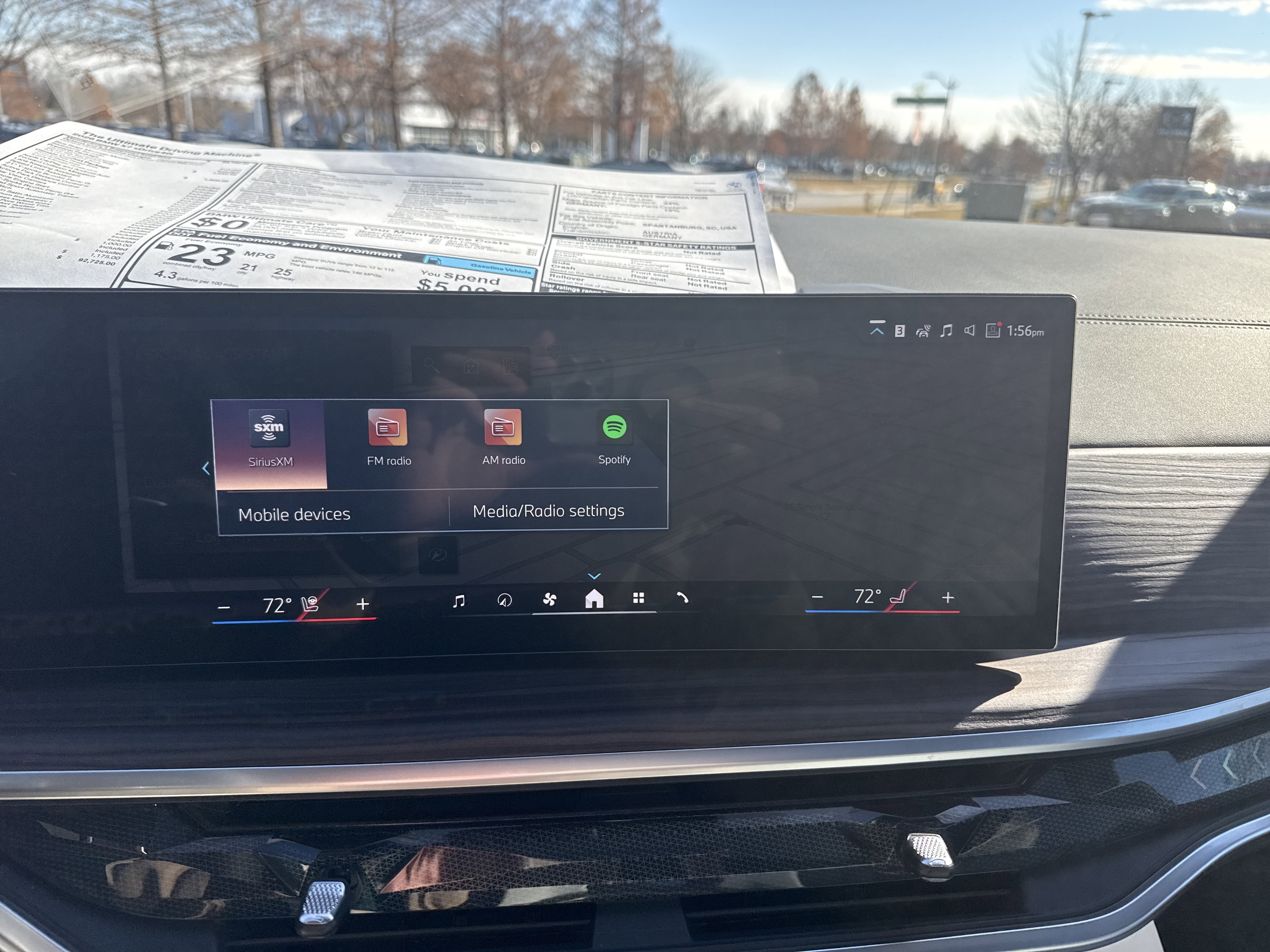 New 2026 BMW X7 xDrive40i w/ Premium Package image 14