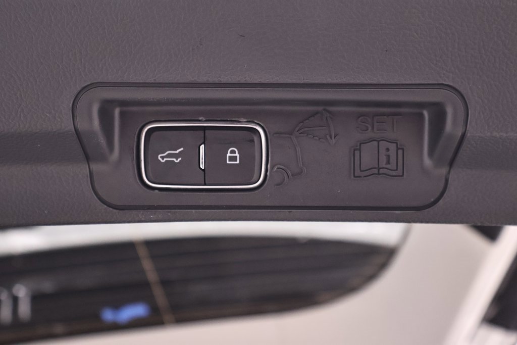 New 2026 Ford Explorer Active image 29