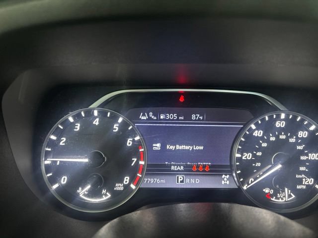 Used 2022 Nissan Titan SV AWD/4WD image 19