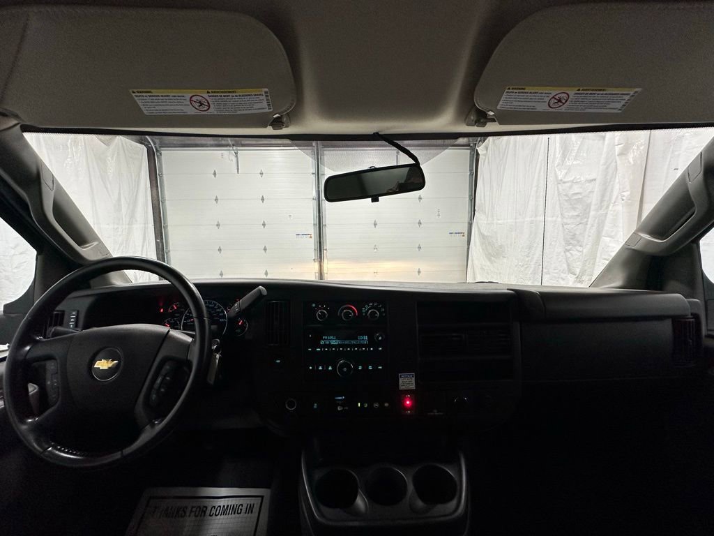 Used 2022 Chevrolet Express 3500 w/ Power Convenience Package image 31