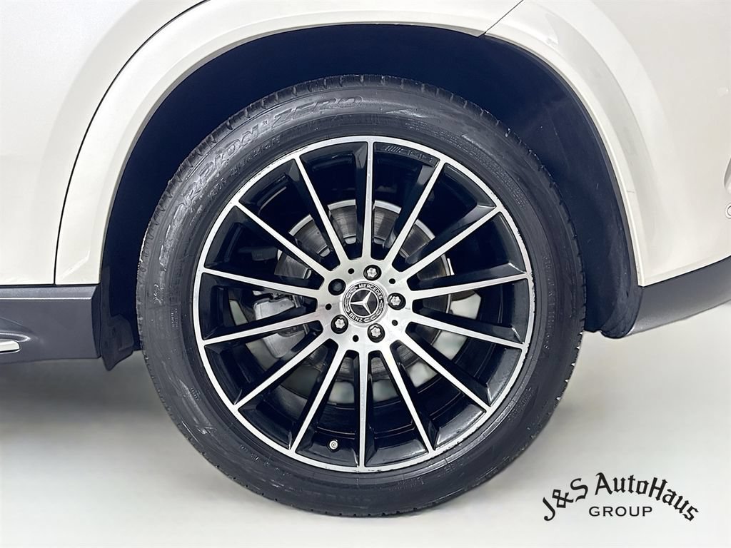 Used 2022 Mercedes-Benz GLE 350 4MATIC w/ AMG Line Exterior image 39