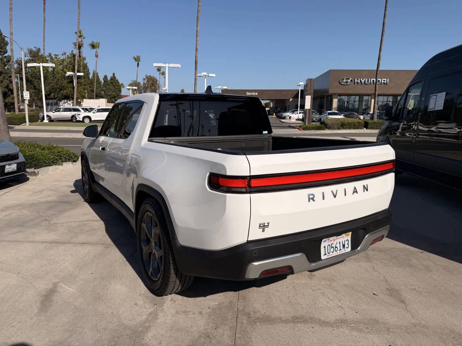 Used 2023 Rivian R1T Adventure AWD/4WD image 3