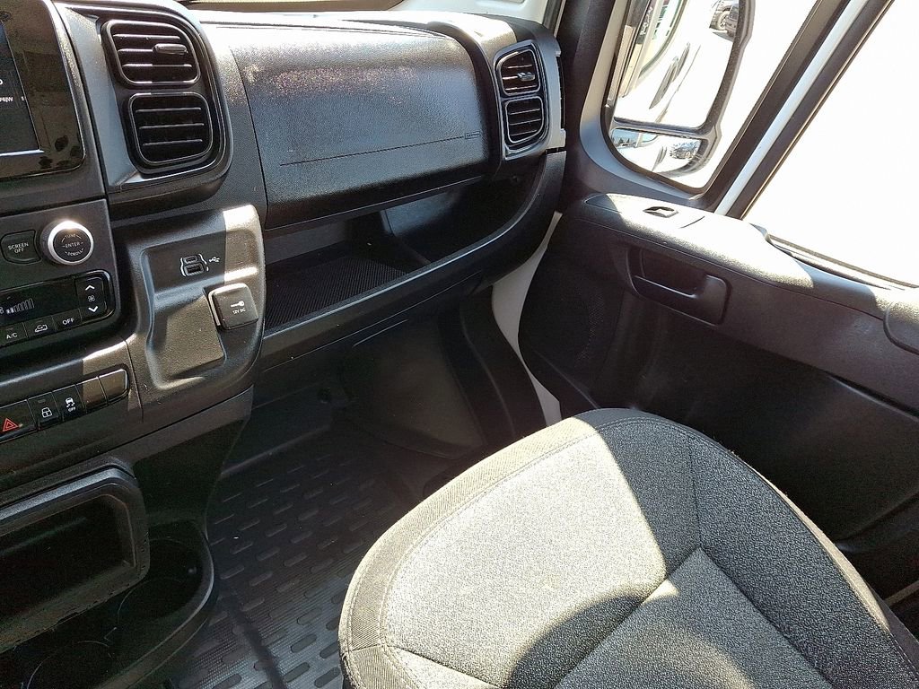 Used 2023 RAM ProMaster 2500 image 17