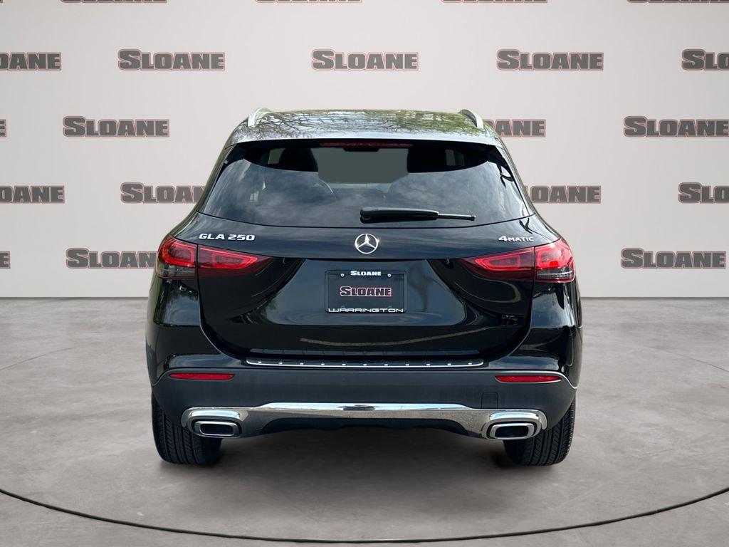 Used 2022 Mercedes-Benz GLA 250 4MATIC image 4