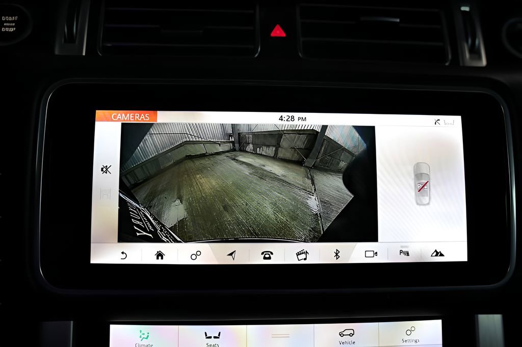 Used 2021 Land Rover Range Rover P525 Westminster Edition image 43