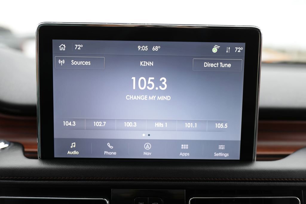 Used 2023 Lincoln Aviator Reserve w/ Equipment Group 201A image 41