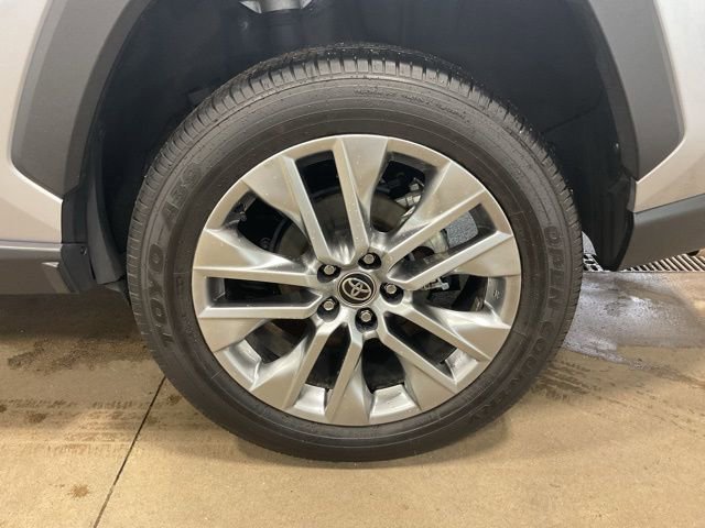 Used 2025 Toyota RAV4 Limited w/ Weather Package image 7