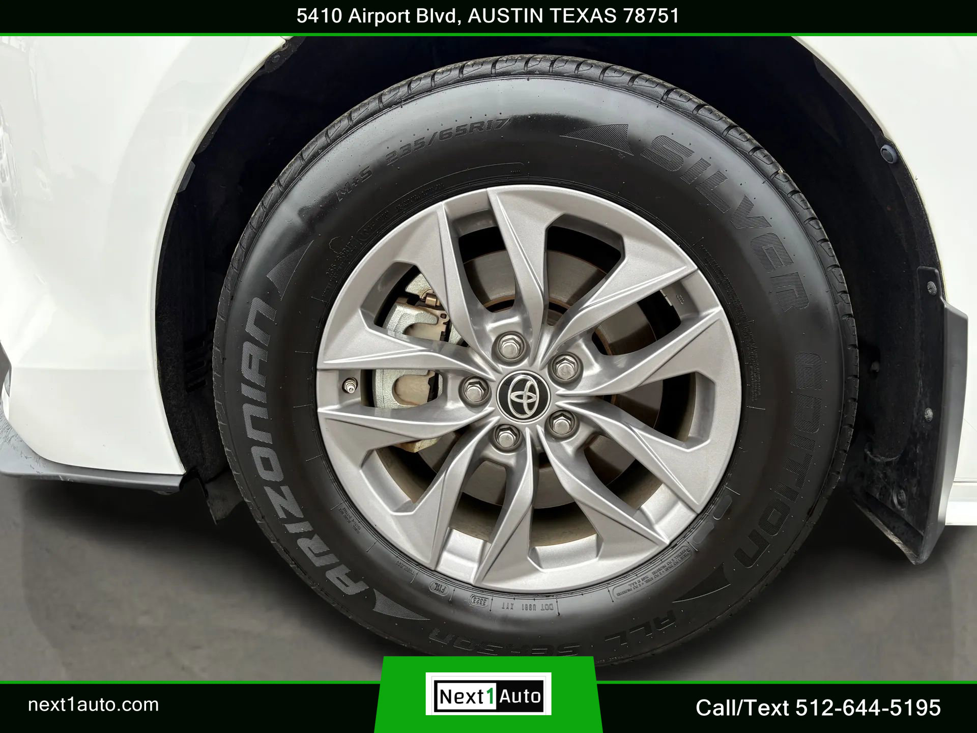 Used 2021 Toyota Sienna LE image 42