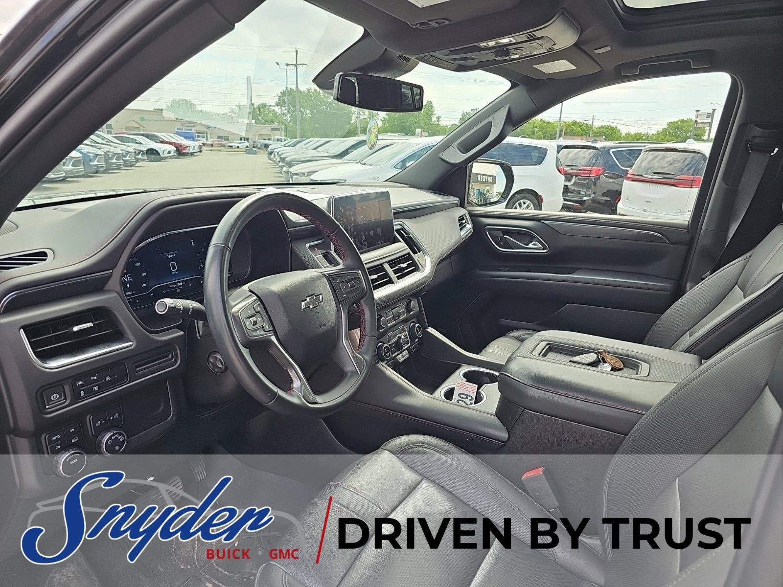 Used 2024 Chevrolet Tahoe RST w/ Luxury Package AWD/4WD image 11