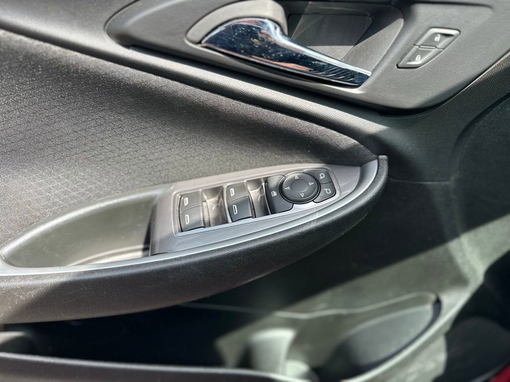Used 2024 Chevrolet Malibu RS image 32